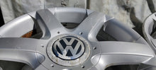 Laden Sie das Bild in den Galerie-Viewer, 4x Alufelge 17 Zoll 7.5" 5x120 55ET Glanz Silber 7L6601025 VW Touareg Rim Wheel FEL5520925816jr
