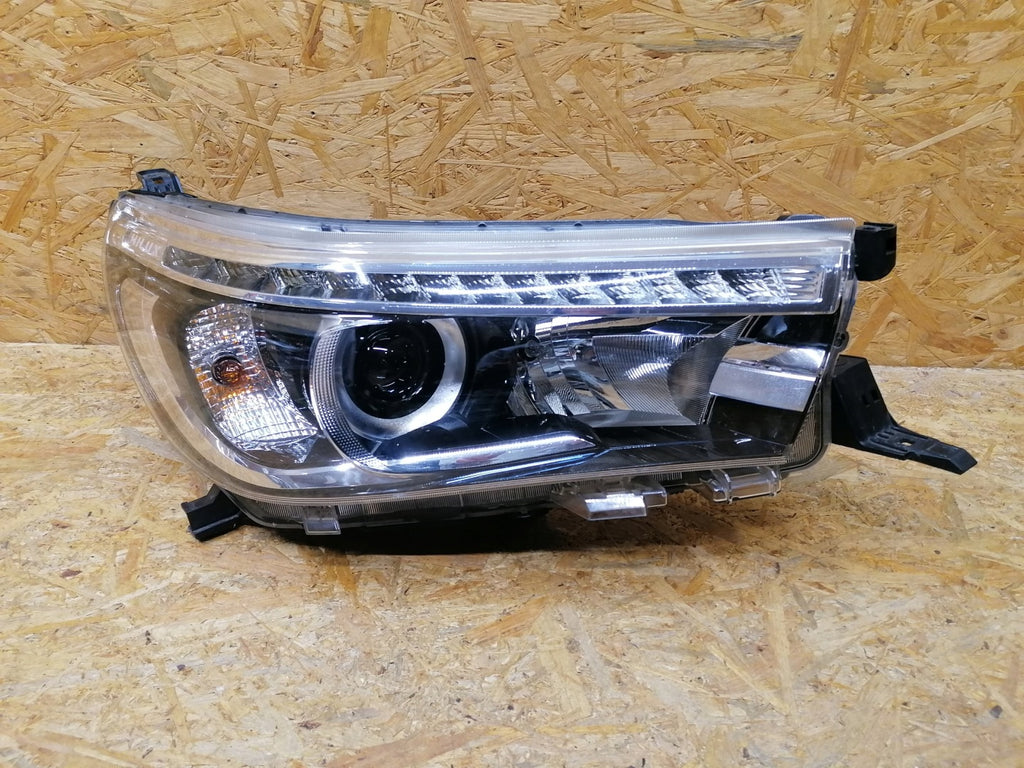 Frontscheinwerfer Toyota Hilux VIII LED Rechts Scheinwerfer Headlight SCH4899434457fv