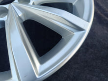 Load image into Gallery viewer, 1x Alufelge 17 Zoll 7.0" 5x112 40ET Glanz Silber 3G0601025D VW Passat B8 FEL3437889110hr
