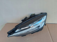 Load image into Gallery viewer, Frontscheinwerfer Volvo S60 II V60 32338996 Full LED Links Headlight SCH2898992329bq