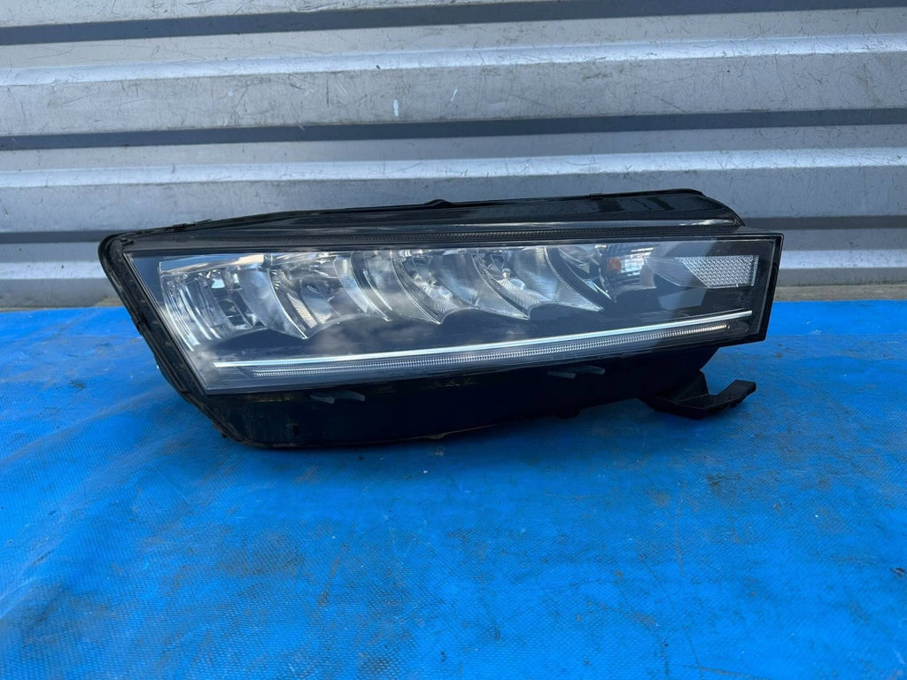 Frontscheinwerfer Skoda Octavia IV 5E4941016 LED Rechts Scheinwerfer Headlight SCH2969135116ka