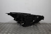 Laden Sie das Bild in den Galerie-Viewer, Frontscheinwerfer Toyota V Ein Stück (Rechts oder Links) Scheinwerfer Headlight