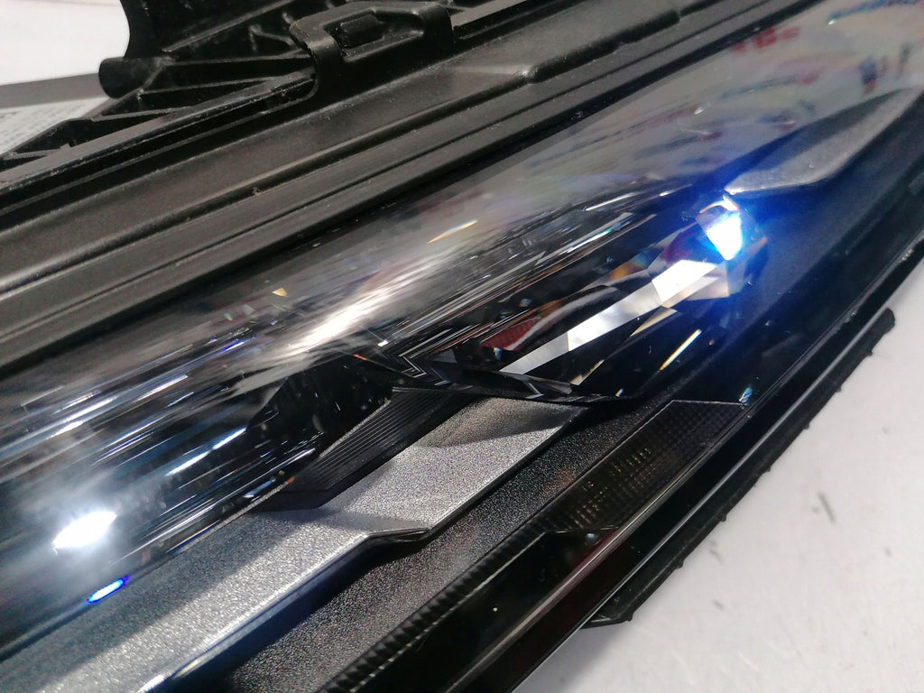 Frontscheinwerfer BMW 5A5F5C4 LED Rechts Scheinwerfer Headlight SCH9568932800vw