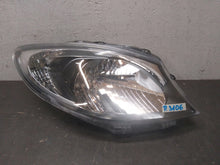 Laden Sie das Bild in den Galerie-Viewer, Frontscheinwerfer Mercedes-Benz Citan W415 A4158202300 Rechts Headlight