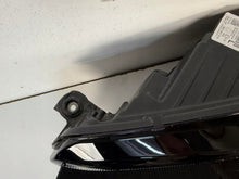 Laden Sie das Bild in den Galerie-Viewer, Frontscheinwerfer Skoda Octavia IV 5E4941015 Full LED Links Headlight SCH6575981974aw