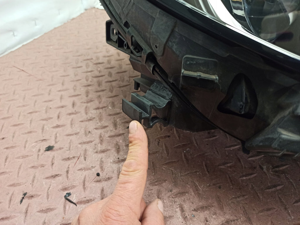 Frontscheinwerfer Mercedes-Benz W246 A2469066201 Full LED Rechts Headlight SCH6589398262nd