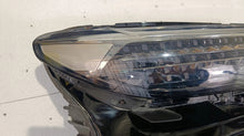 Laden Sie das Bild in den Galerie-Viewer, Frontscheinwerfer Audi E-Tron 85H941040 LED Rechts Scheinwerfer Headlight SCH4978099807ei