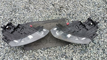 Load image into Gallery viewer, Frontscheinwerfer Audi Q3 8U0941005 8U0941006 Xenon Ein Satz Headlight SCH7934836403nv