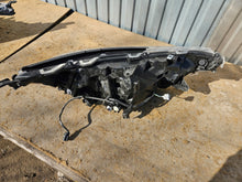 Laden Sie das Bild in den Galerie-Viewer, Frontscheinwerfer Toyota Rav 4 LED Links Scheinwerfer Headlight SCH3805935674ab