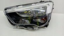 Laden Sie das Bild in den Galerie-Viewer, Frontscheinwerfer Opel E Combo 9816826080 Links Scheinwerfer Headlight SCH2377700561dg