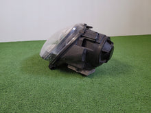 Laden Sie das Bild in den Galerie-Viewer, Frontscheinwerfer VW Golf V Jetta 1K6941031 Xenon Links Scheinwerfer Headlight SCH1571462200rw