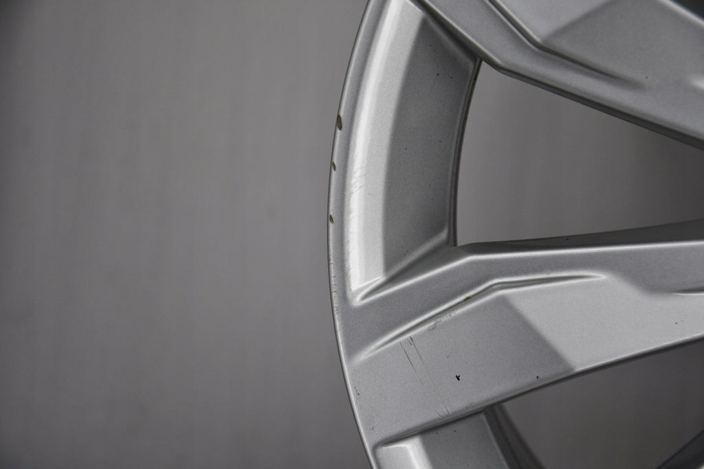 1x Alufelge 17 Zoll 7.0" 5x112 45ET Glanz Silber 2GA601025A VW Rim Wheel FEL9794730727pj