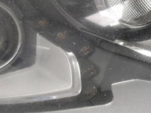 Laden Sie das Bild in den Galerie-Viewer, Frontscheinwerfer VW Passat B7 3AB941752 8K0941597B 3D0941329 Rechts Headlight SCH1984673763kb