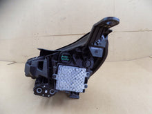 Laden Sie das Bild in den Galerie-Viewer, Frontscheinwerfer Hyundai I30 92102G4XXX Rechts Scheinwerfer Headlight SCH2323730349mp