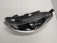 Load image into Gallery viewer, Frontscheinwerfer Hyundai I10 III 92101K7100 Links Scheinwerfer Headlight SCH3034006104gd