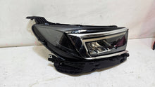 Laden Sie das Bild in den Galerie-Viewer, Frontscheinwerfer Opel Grandland X 149R00HCR20 Rechts Scheinwerfer Headlight SCH4208952686mi