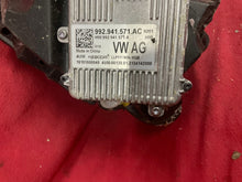 Laden Sie das Bild in den Galerie-Viewer, Frontscheinwerfer Skoda Kamiq 658941016B Full LED Rechts Scheinwerfer Headlight SCH1675197509ss