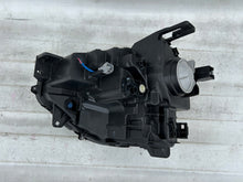 Laden Sie das Bild in den Galerie-Viewer, Frontscheinwerfer Mitsubishi Eclipse Cross 26010WB10P Rechts Headlight