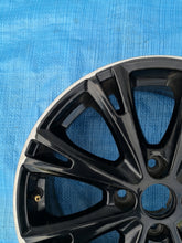 Laden Sie das Bild in den Galerie-Viewer, 1x Alufelge 17 Zoll 7.0&quot; 4x108 47,5ET Glanz C1BC-MA Ford Fiesta Rim Wheel