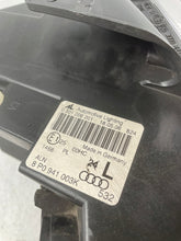 Laden Sie das Bild in den Galerie-Viewer, Frontscheinwerfer Audi A3 8P0941003K 0301206201 Links Scheinwerfer Headlight SCH2093878032ts