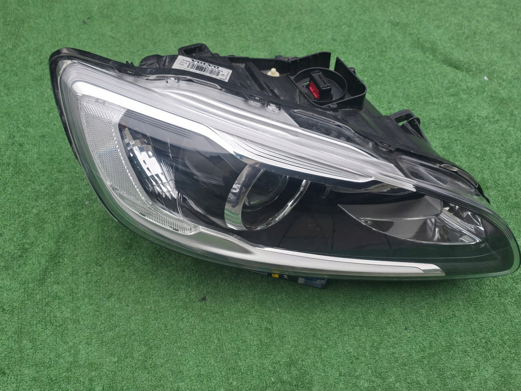 Frontscheinwerfer Volvo V60 S60 31420109 Rechts Scheinwerfer Headlight SCH8065325898mo
