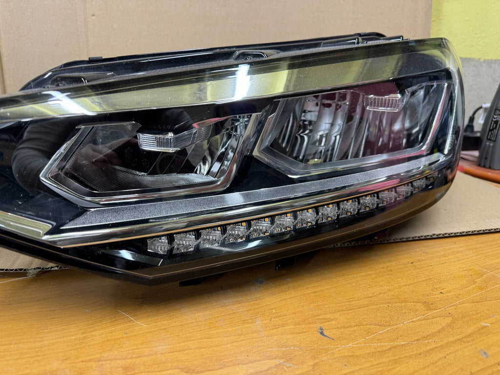 Frontscheinwerfer VW Touran 5TB941035B 5TB941036B LED Ein Satz Headlight