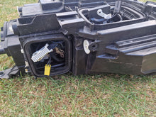 Laden Sie das Bild in den Galerie-Viewer, Frontscheinwerfer Mercedes-Benz Gle A1679068607 Rechts Scheinwerfer Headlight SCH5255728902lz