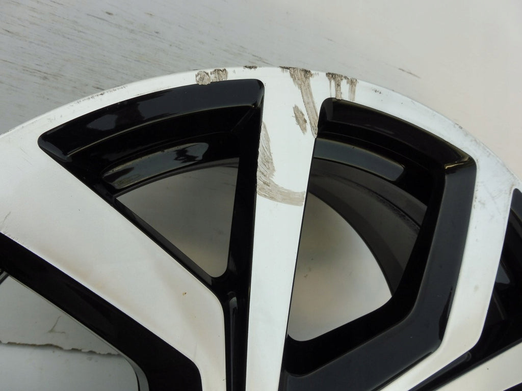1x Alufelge 18 Zoll 7.5" 5x100 51ET Glanz Schwarz 2G0601025AC VW Polo Rim Wheel FEL2159203399wd