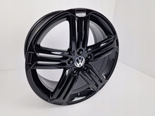 Laden Sie das Bild in den Galerie-Viewer, 4x Alufelge 18 Zoll 7.5&quot; 5x112 51ET VW Passat Tiguan Arteon Rim Wheel