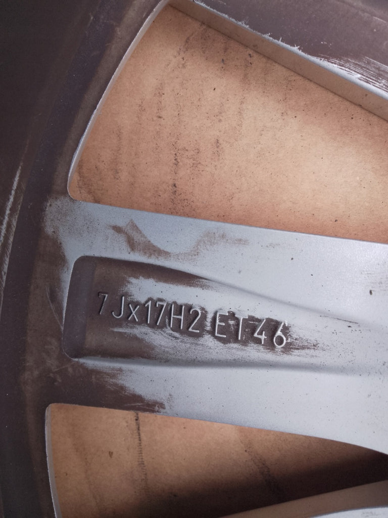 1x Alufelge 17 Zoll 7.0" 5x112 46ET Glanz Silber 5E3601025 Mg Octavia Iii FEL4805278132ha
