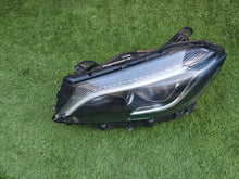 Laden Sie das Bild in den Galerie-Viewer, Frontscheinwerfer Mercedes-Benz W176 A1769068900 LED Links Headlight SCH2868922860tf