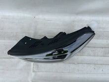 Load image into Gallery viewer, Frontscheinwerfer Hyundai Tucson 92101-D7700 Full LED Links Headlight SCH9760705149jt