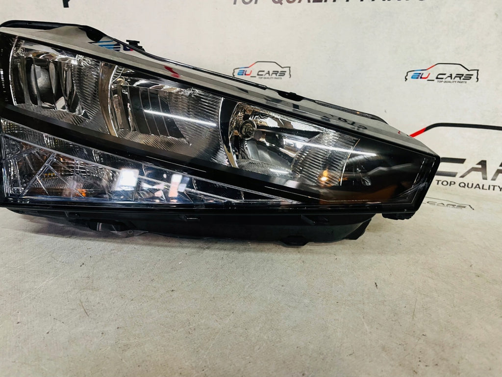 Frontscheinwerfer Skoda Scala 657941016 Rechts Scheinwerfer Headlight SCH6509778067xm