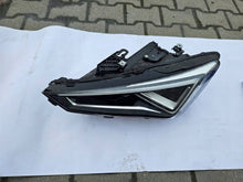 Laden Sie das Bild in den Galerie-Viewer, Frontscheinwerfer Seat Leon 5FB941035C Vorderseite Scheinwerfer Headlight