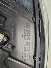 Laden Sie das Bild in den Galerie-Viewer, Frontscheinwerfer Volvo Xc90 II 32404719 LED Links Scheinwerfer Headlight