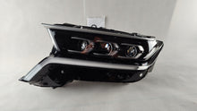 Load image into Gallery viewer, Frontscheinwerfer Kia Sorento IV 92101P2120 Xenon Links Scheinwerfer Headlight