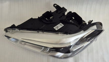 Laden Sie das Bild in den Galerie-Viewer, Frontscheinwerfer BMW X1 F48 63117495003-07 Full LED Links Headlight SCH4294907331wb
