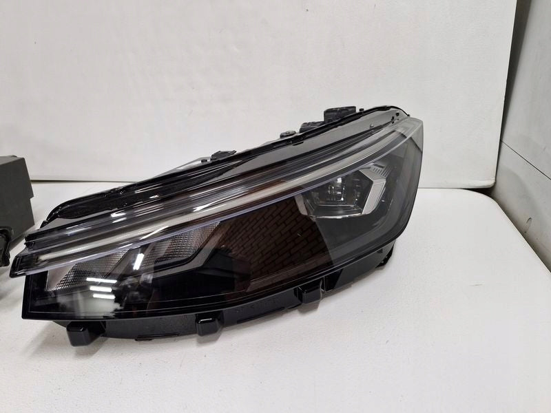 Frontscheinwerfer VW Passat LED Ein Satz Scheinwerfer Headlight SCH2366761073ze