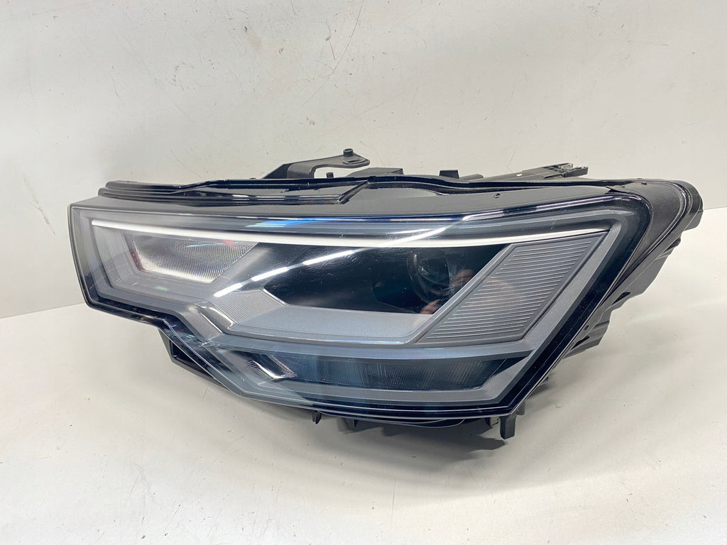 Frontscheinwerfer Audi A6 C8 LED Ein Stück (Rechts oder Links) Headlight SCH7672168420mm