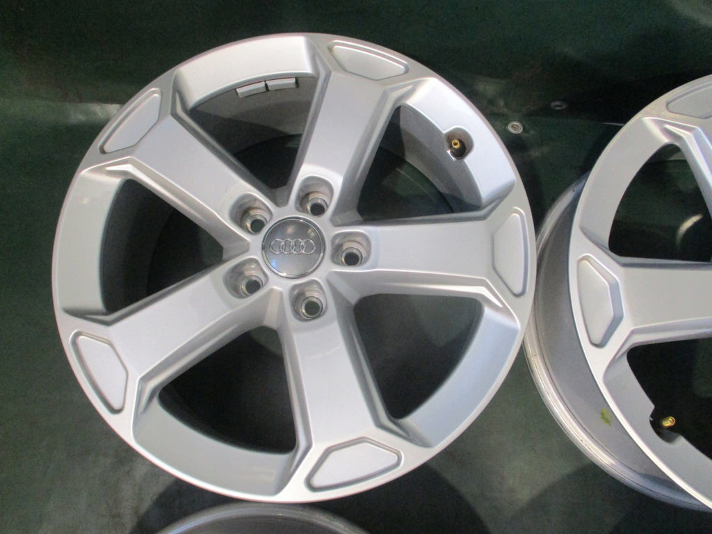 4x Alufelge 17 Zoll 7.0" 5x112 45ET 81A071497AAX1 Audi Rim Wheel FEL9476323822yt