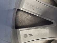 Laden Sie das Bild in den Galerie-Viewer, 1x Alufelge 17 Zoll 7.0" 5x112 43ET 561601025F MA-DAR81 VW Passat B7 Rim Wheel FEL2748959218cf