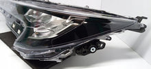 Laden Sie das Bild in den Galerie-Viewer, Frontscheinwerfer Toyota Corolla 81150-02860 90154118 Full LED Links Headlight