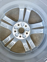 Load image into Gallery viewer, 1x Alufelge 17 Zoll 7.0&quot; 5x100 43ET Schwarz 6J0601025Q Seat Ibiza Iv Rim Wheel