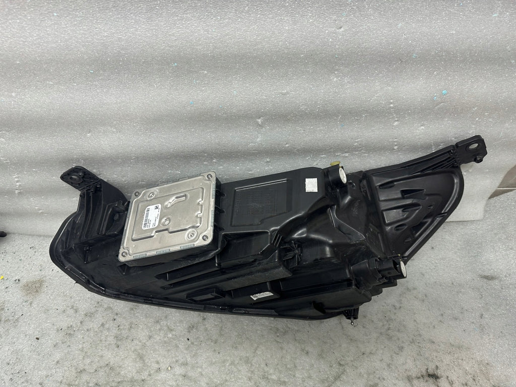 Frontscheinwerfer Ford Focus JX7B-13E016 LED Rechts Scheinwerfer Headlight SCH7697510040ih