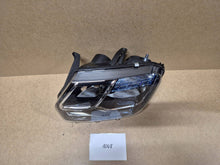 Laden Sie das Bild in den Galerie-Viewer, Frontscheinwerfer Dacia Duster 260606709R Links Scheinwerfer Headlight SCH5658432124da
