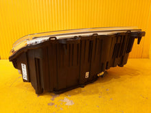 Load image into Gallery viewer, Frontscheinwerfer Volvo 24056508 11034210002 LED Links Scheinwerfer Headlight SCH9656722424lh