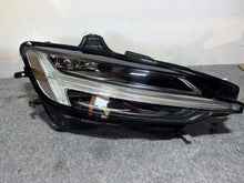 Laden Sie das Bild in den Galerie-Viewer, Frontscheinwerfer Volvo V60 II S60 III 22025902 00186647 Rechts Headlight SCH3259474634qs