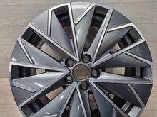 Laden Sie das Bild in den Galerie-Viewer, 1x Alufelge 17 Zoll 658601025F 658601025L Skoda Scala Rim Wheel FEL7942673711cm