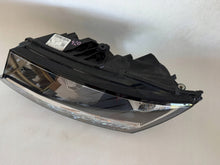 Laden Sie das Bild in den Galerie-Viewer, Frontscheinwerfer Skoda Fabia III 6V194101D Links Scheinwerfer Headlight SCH1040960038ay