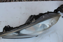 Laden Sie das Bild in den Galerie-Viewer, Frontscheinwerfer Honda Jazz III Links Scheinwerfer Headlight